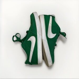 Nike 6.0 Green and White Athletic Skate Shoes